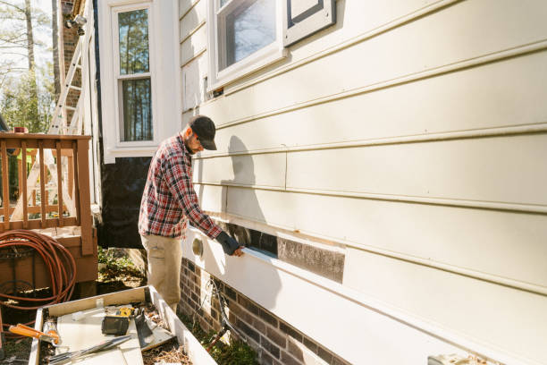 Trusted Emergency Siding Repair service in Kennesaw, GA - Creative Siding